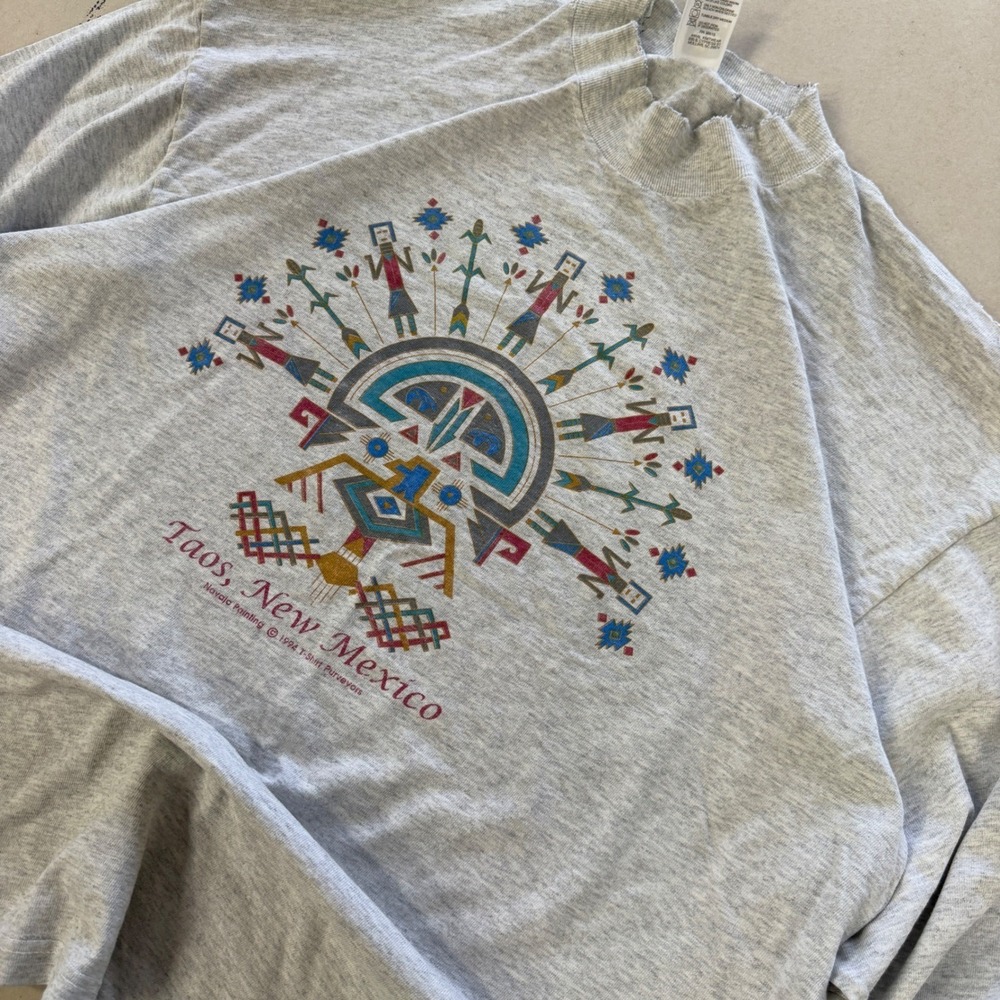 Vintage 90s Distressed Taos New Mexico Aztec T-shirt Long Sleeve